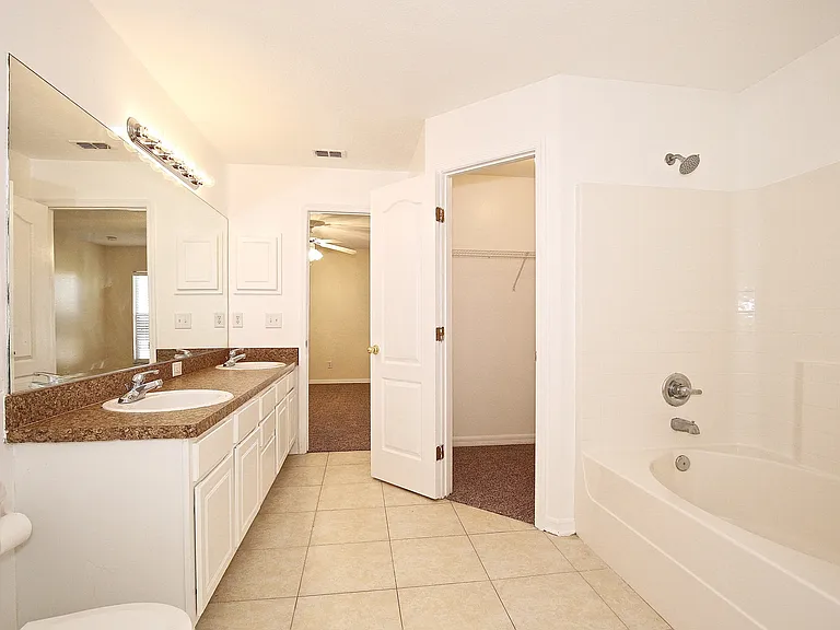 1804 Peace Pl — Photo 10