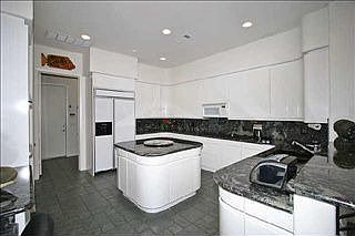 4th image of 5044 Bridge Creek Dr