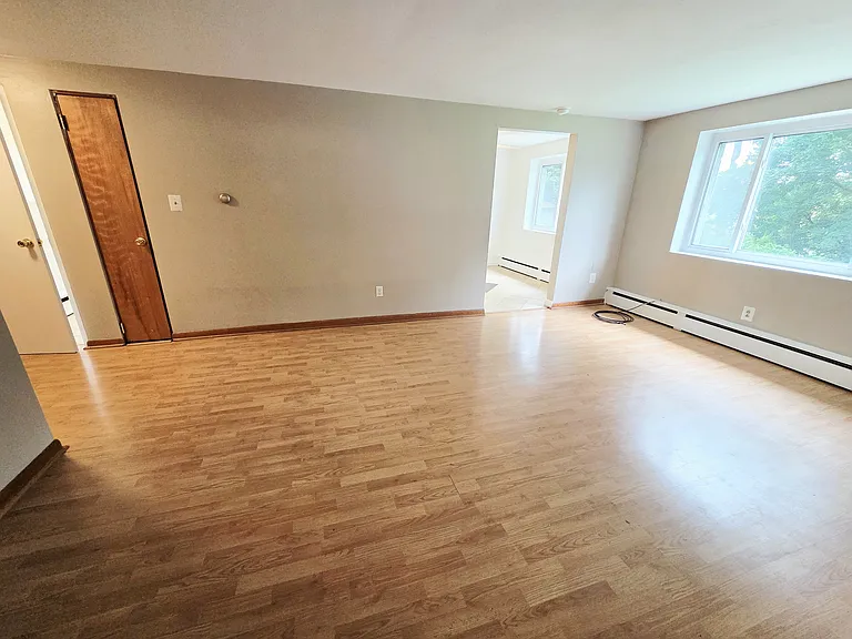 602 Academy St #2 — Photo 2
