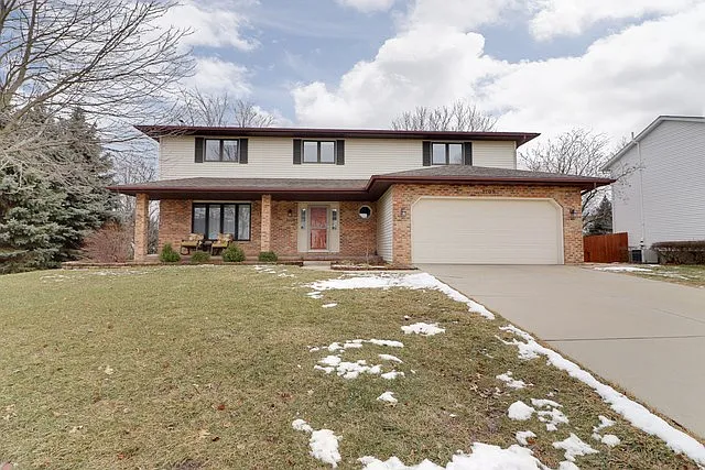 3109 Preston Dr photo 1