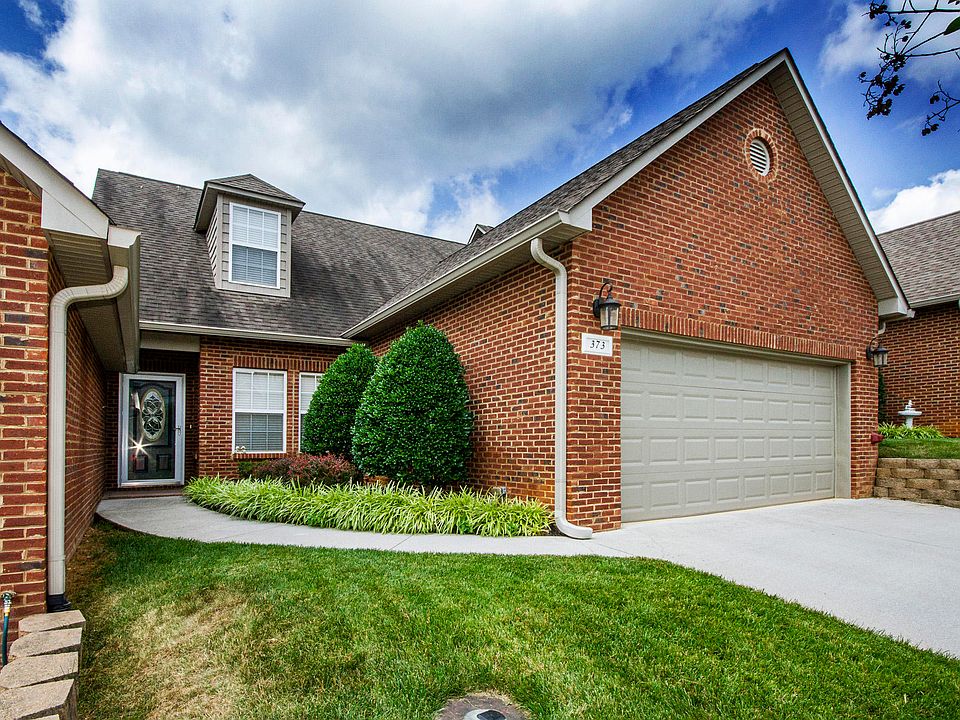 1st image of 373 Meadow Walk Ln