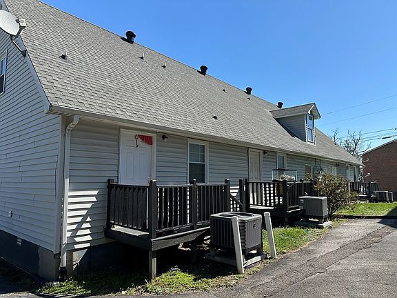 4th image of 149 Proffitt St
