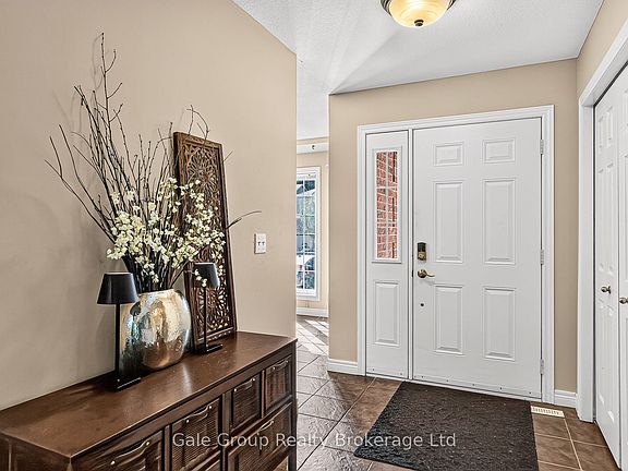 4th image of 79 Potters Way