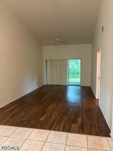 2 bed, 2.0 bath, 1065 sqft, $1,275 — Photo 3