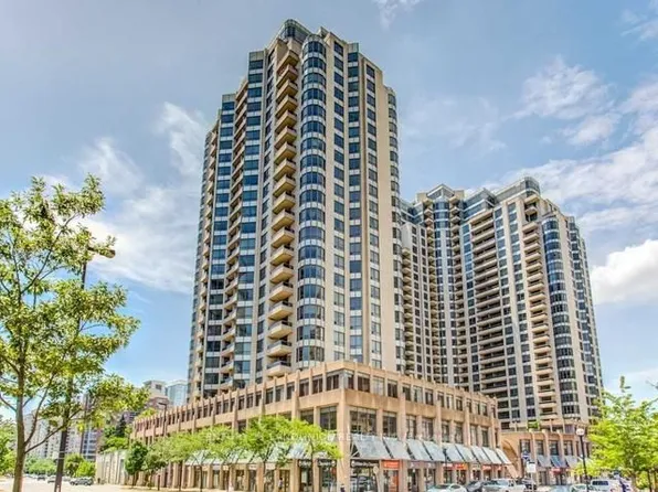 15 Northtown Way, Toronto, ON