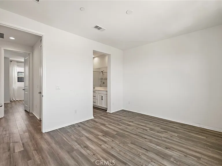190 Sawbuck — Photo 14