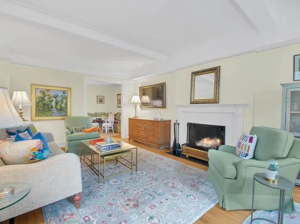 235 East 22nd Street 5C image 1 of 11