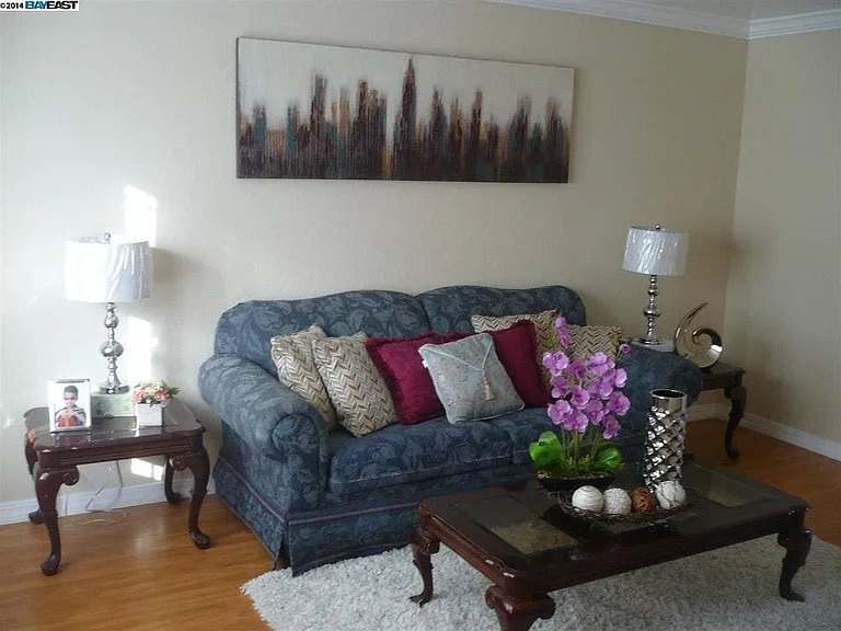 4270 Comet Cir #2 — Photo 2