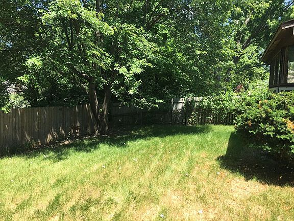 3rd image of 2620 N Pawnee Dr