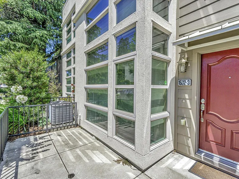 1532 Sunnyvale Ave #3 — Photo 44