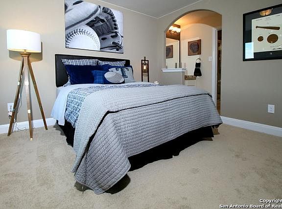3rd image of 5438 French Willow