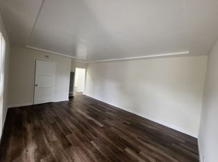 5113 W 20th St., Los Angeles, CA 90016