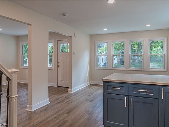 5th image of 673 Lakemont Ave