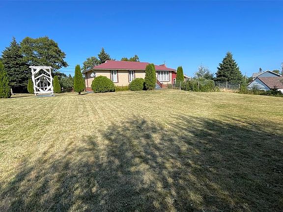 3rd image of 8 Cod Sein Cove Road