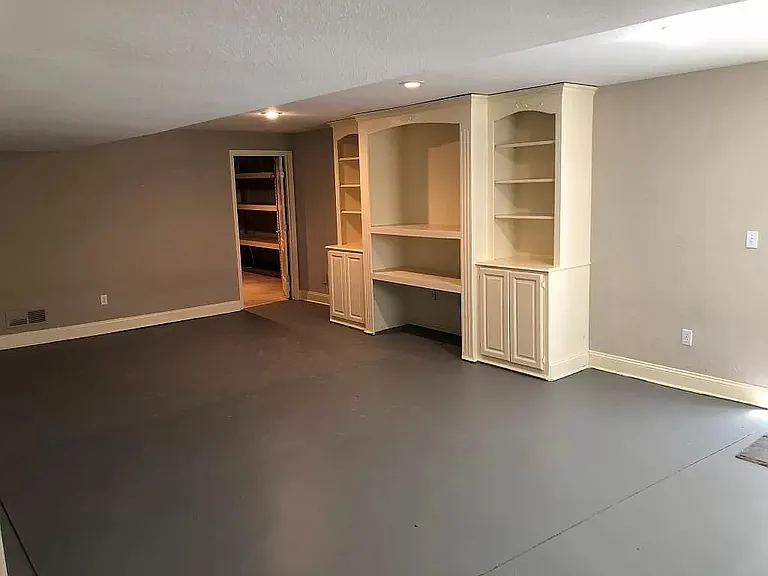 14003 Goodman St — Photo 19