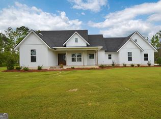 304 Pine Bluff Rd, Eastman, GA 31023