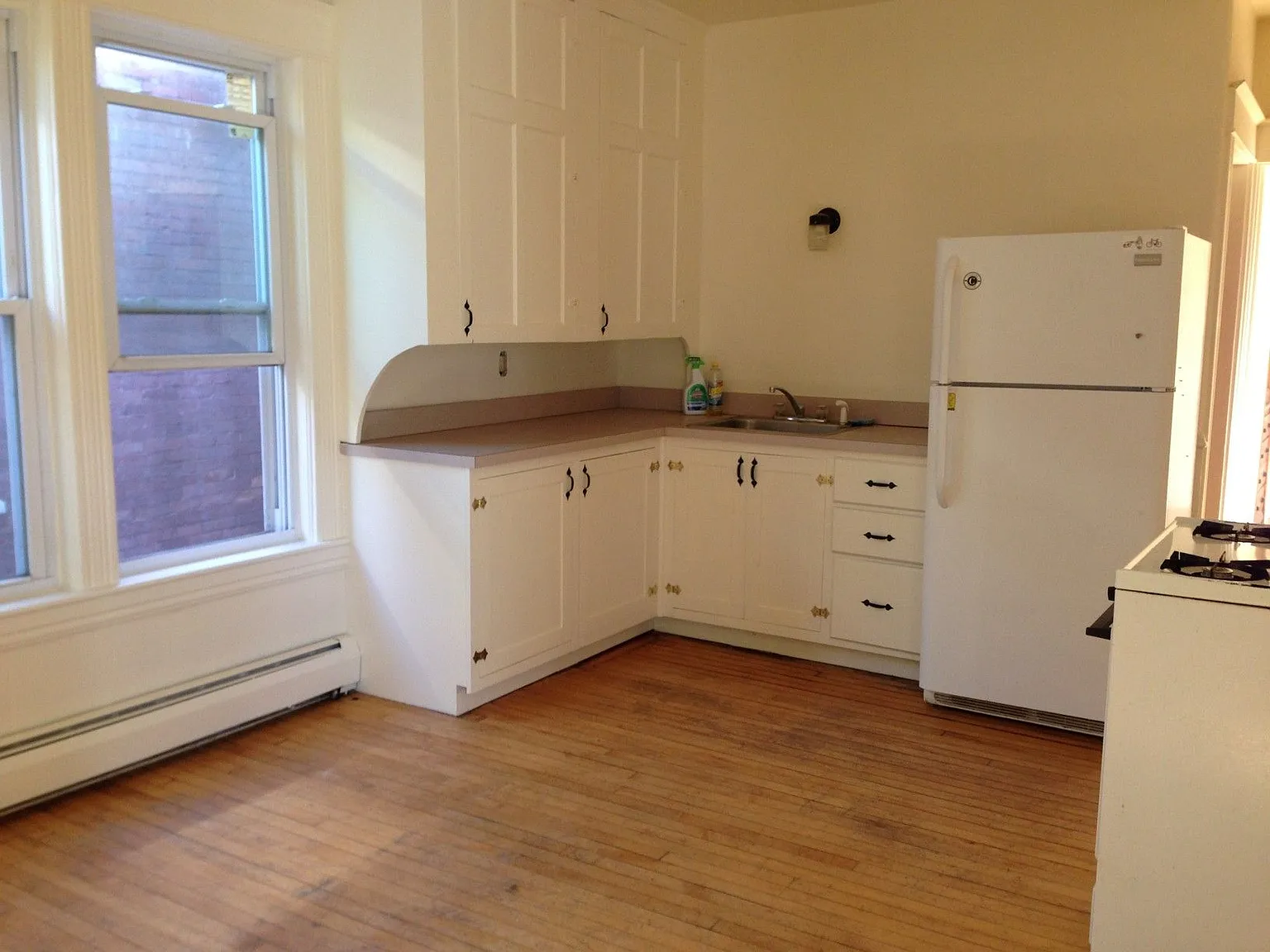 2 bed, $2,250 — Photo 1