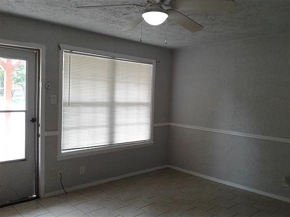3rd image of 5109 Virgil St
