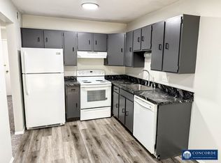 Updated Apartment close to Downtown, Lincoln, NE 68510