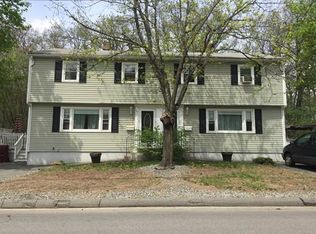 102 Hollis St, Lowell, MA 01852