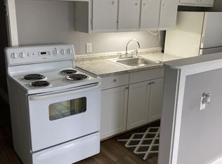 7 Lynn St #3, Norway, ME 04268