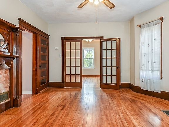 5th image of 23 Rockwell St APT 1