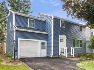 167 Lattimore Rd, Rochester, NY 14620
