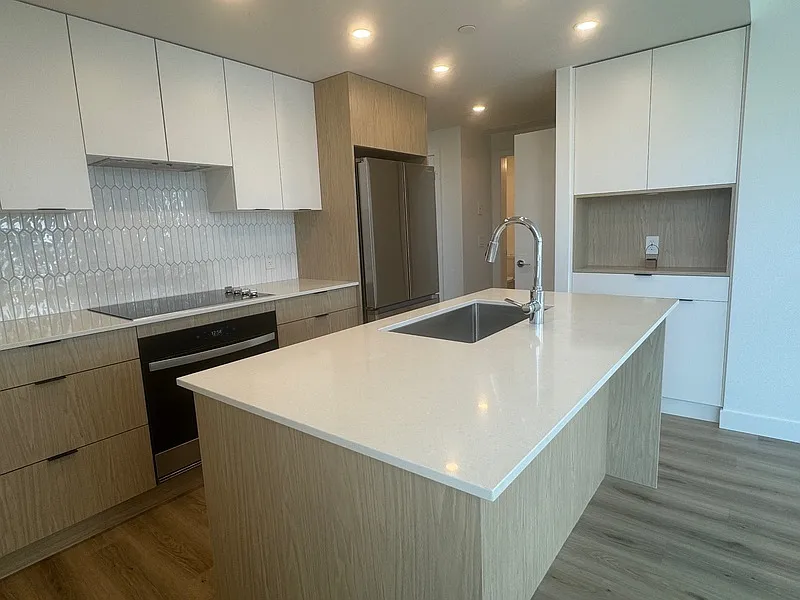 2 bed, 2.0 bath, $2,750 — Photo 3