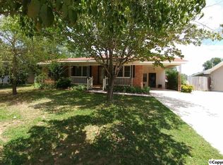 322 Bobwhite Dr SW, Decatur, AL 35601