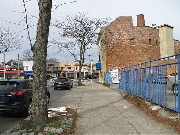 5th image of 9211 190th St
