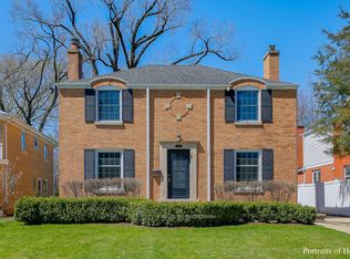 284 S Lawndale Ave, Elmhurst, IL