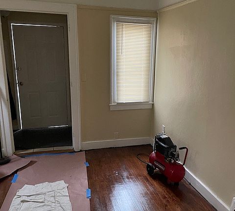 4th image of 605 E Bernhard Ave