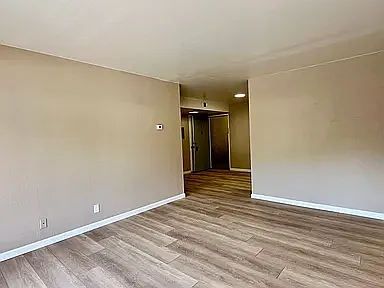 1301 Palos Verdes Dr #2 — Photo 6