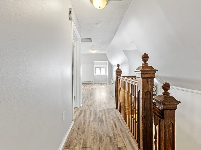 457 Somerset St W #3 — Photo 15