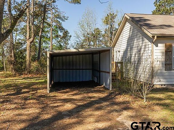 5th image of 495 Wilcox Dr