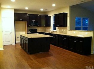 23 Mac Ln, Angier, NC 27501