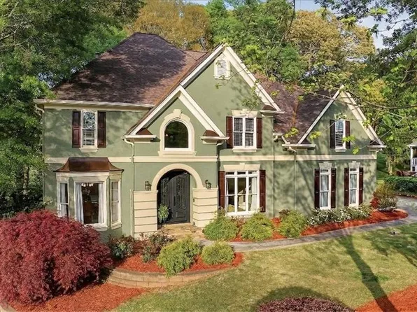 3014 Bradshaw Club Dr, Woodstock, GA 30188