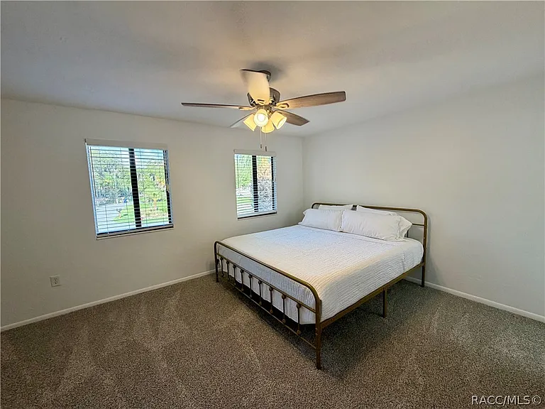 65 Beach Ln #A — Photo 34