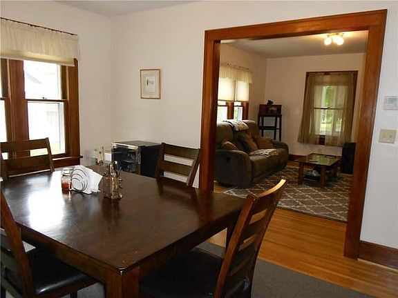 4th image of 23 Washington Rd