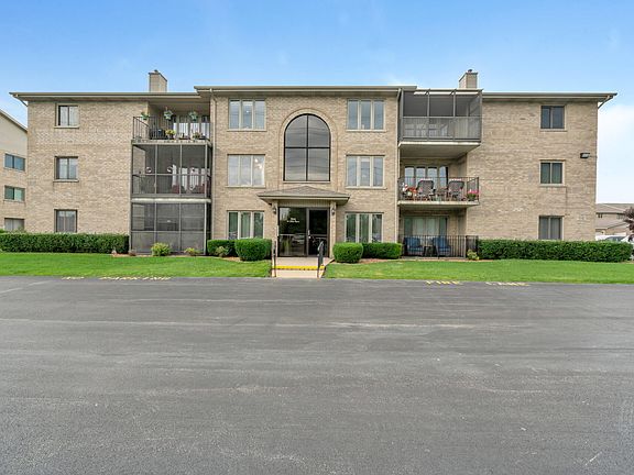 2nd image of 5041 139th Pl APT 408