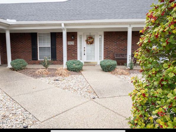 9929 Chenoweth Vista Way