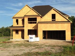 124 Saw Grass Dr, Jacksonville, NC 28540