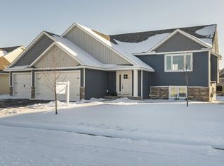 11633 11th St NE, Hanover, MN 55341