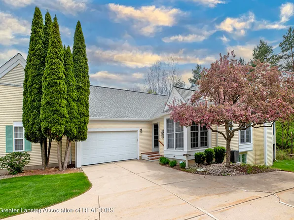 1925 Creek Lndg, Haslett, MI 48840