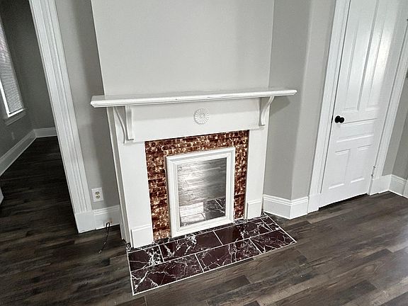 4th image of 310 Lafayette Ave