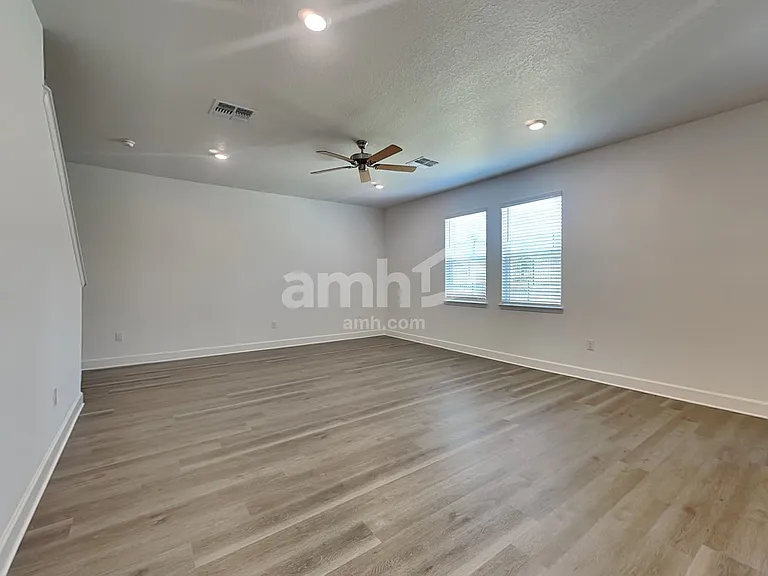 37777 Dusty Saddle Ln — Photo 6