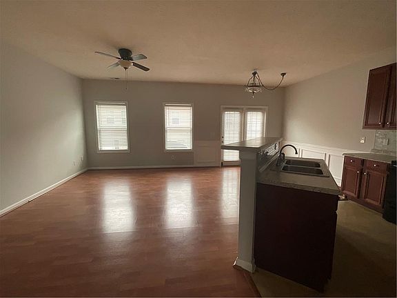 3rd image of 2555 Flat Shoals Rd APT 1703