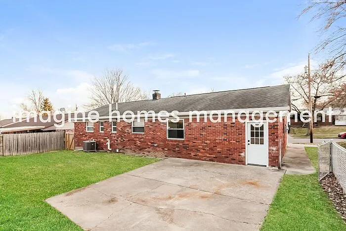 11484 Geneva Rd — Photo 21