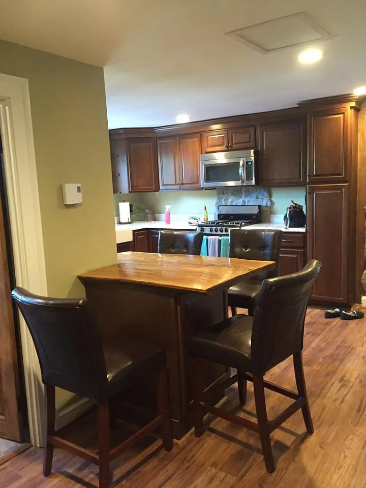 1 bed, 700 sqft, $2,250 — Photo 2