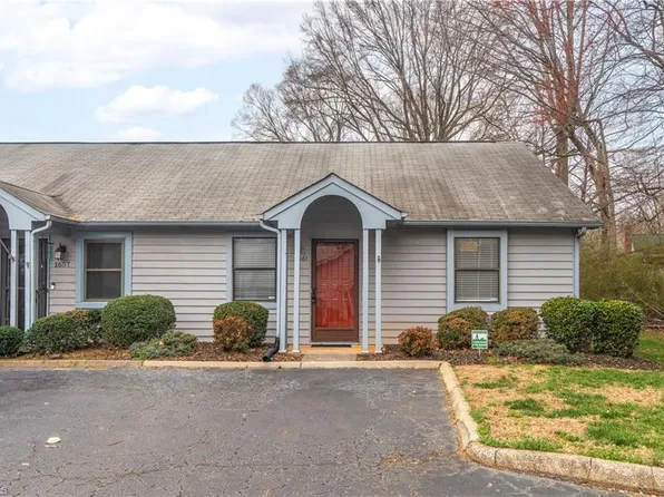 1661 Windsong Ct, Winston Salem, NC 27127